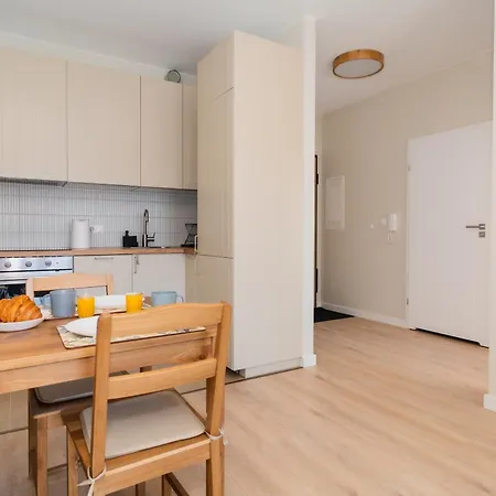 Totu Niepodleglosci 736 Portal Blue Appartement *